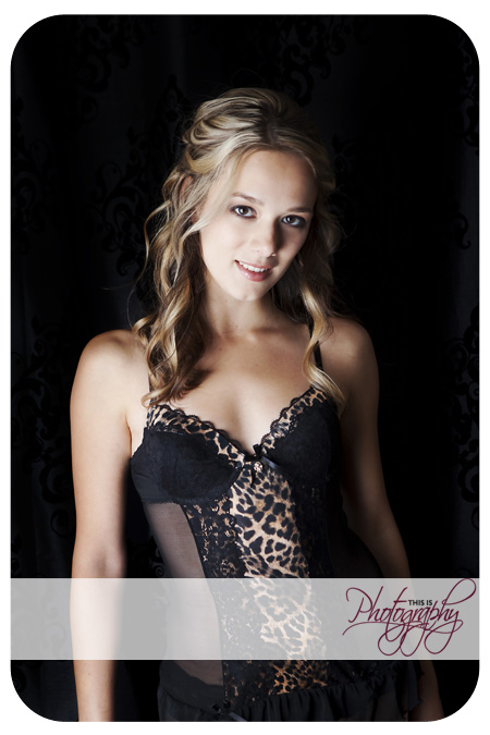 boudoir|photography|halifax|beautiful|classy|sexy|fun